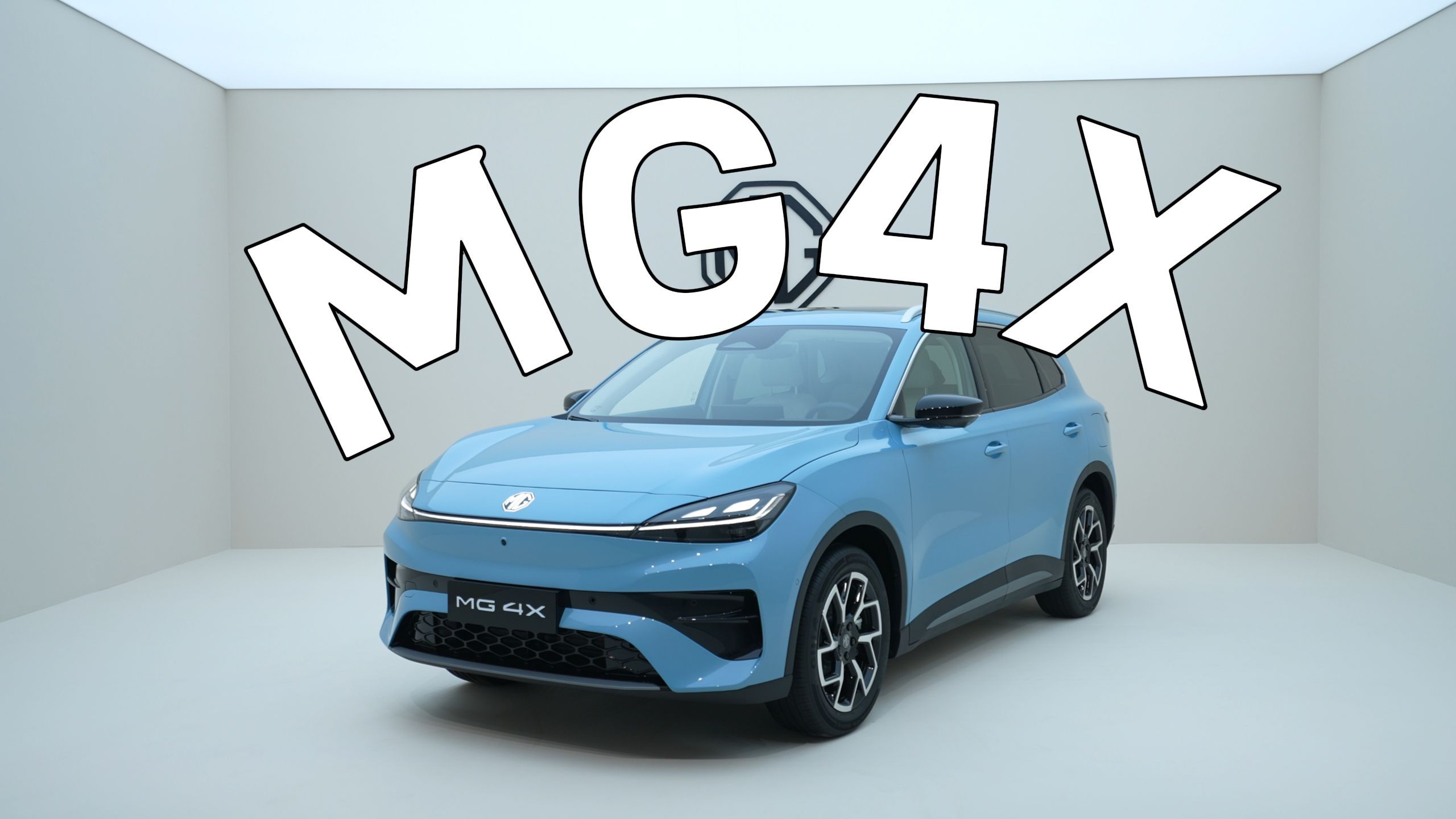 什么？后驱五连杆+半固态电池，MG4X太香了