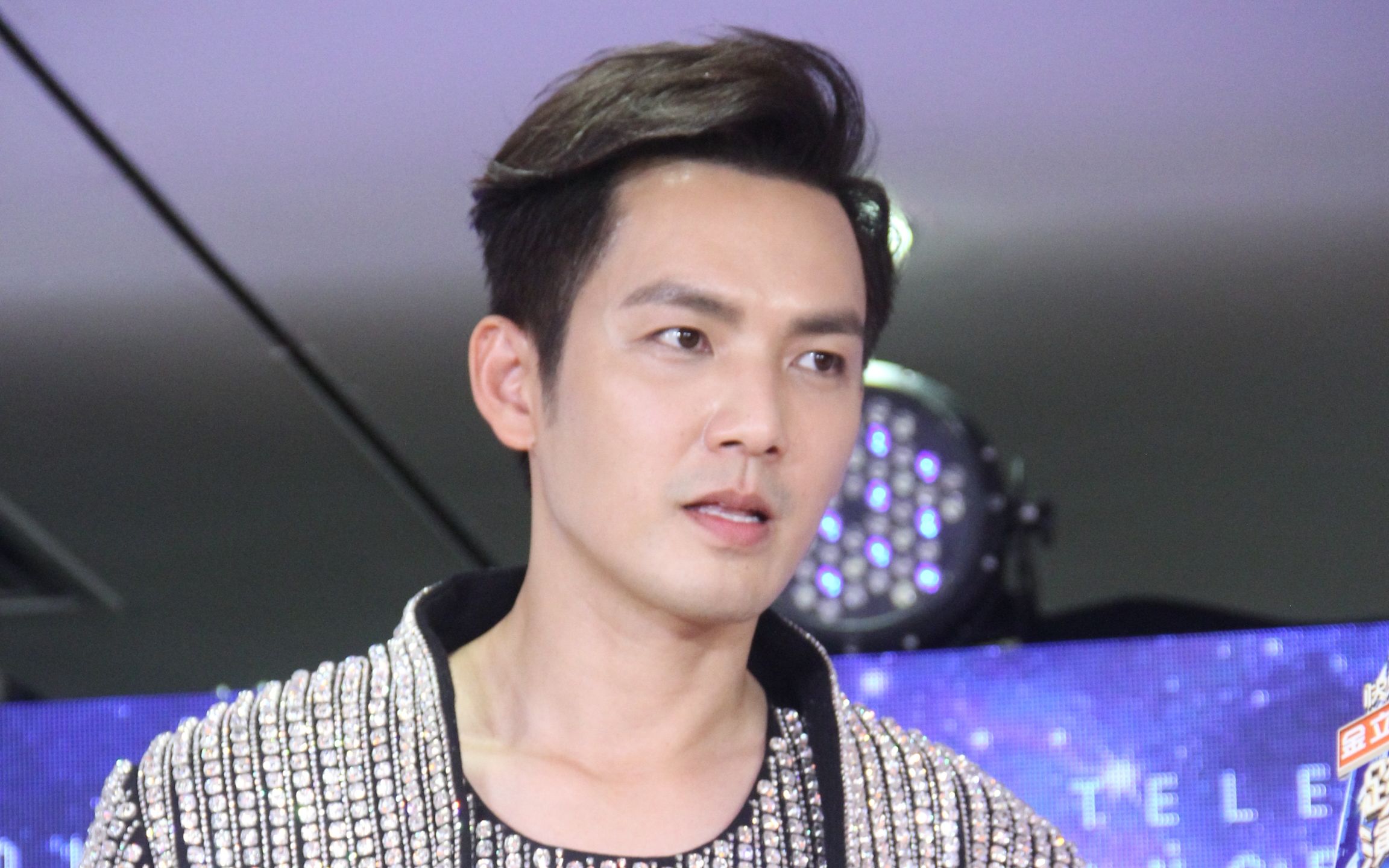 最新视频列表 - 哔哩哔哩弹幕视频网 - ( ゜- ゜)つロ 乾杯~ - bilibili