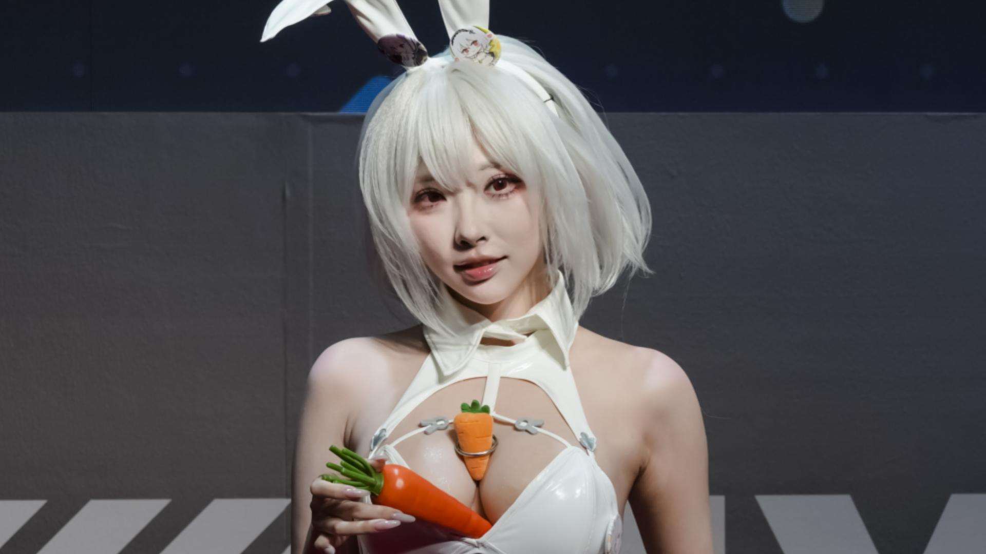 【碧蓝航线】【日服8周年庆】天狼星（兔女郎） coser：宮本桜