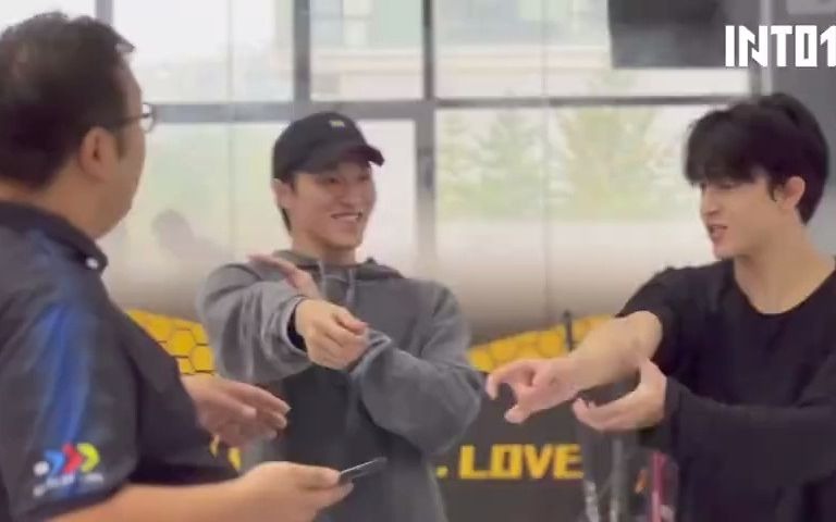 【into1超新星备战记录vlog】刘宇 赞多 米卡 高卿尘 林墨 伯远