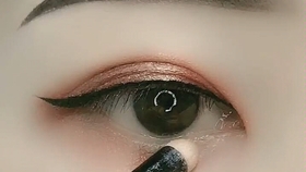 卧蚕是用什么颜色画的 9ff6c9043e8e371fa0ac341825582b3f5f5018d3.jpg@280w_158h_1c_100q.jpg