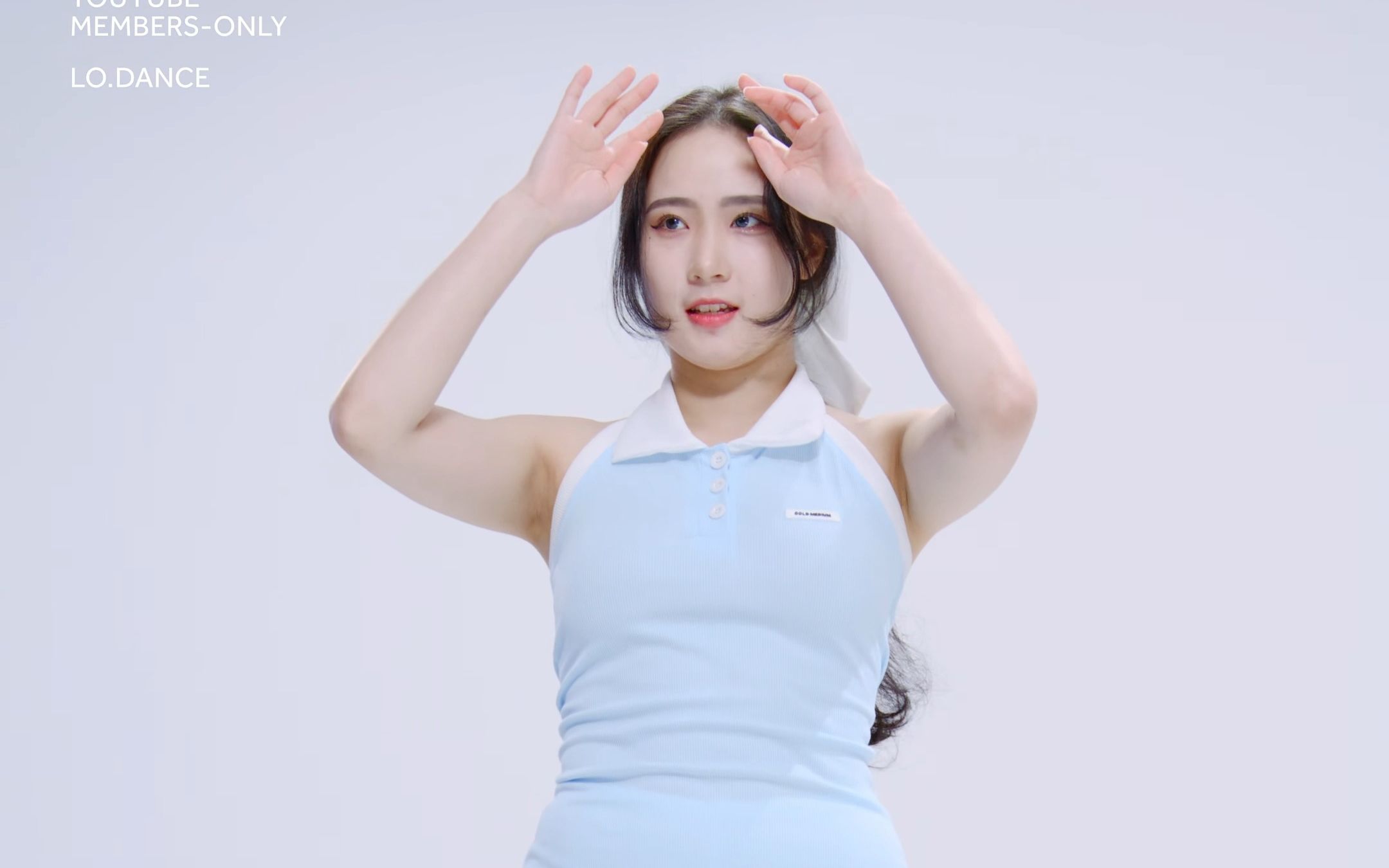 Jung In, Russian Roulette, blue dress