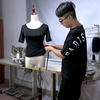 制作一件舞蹈服抽褶短上衣