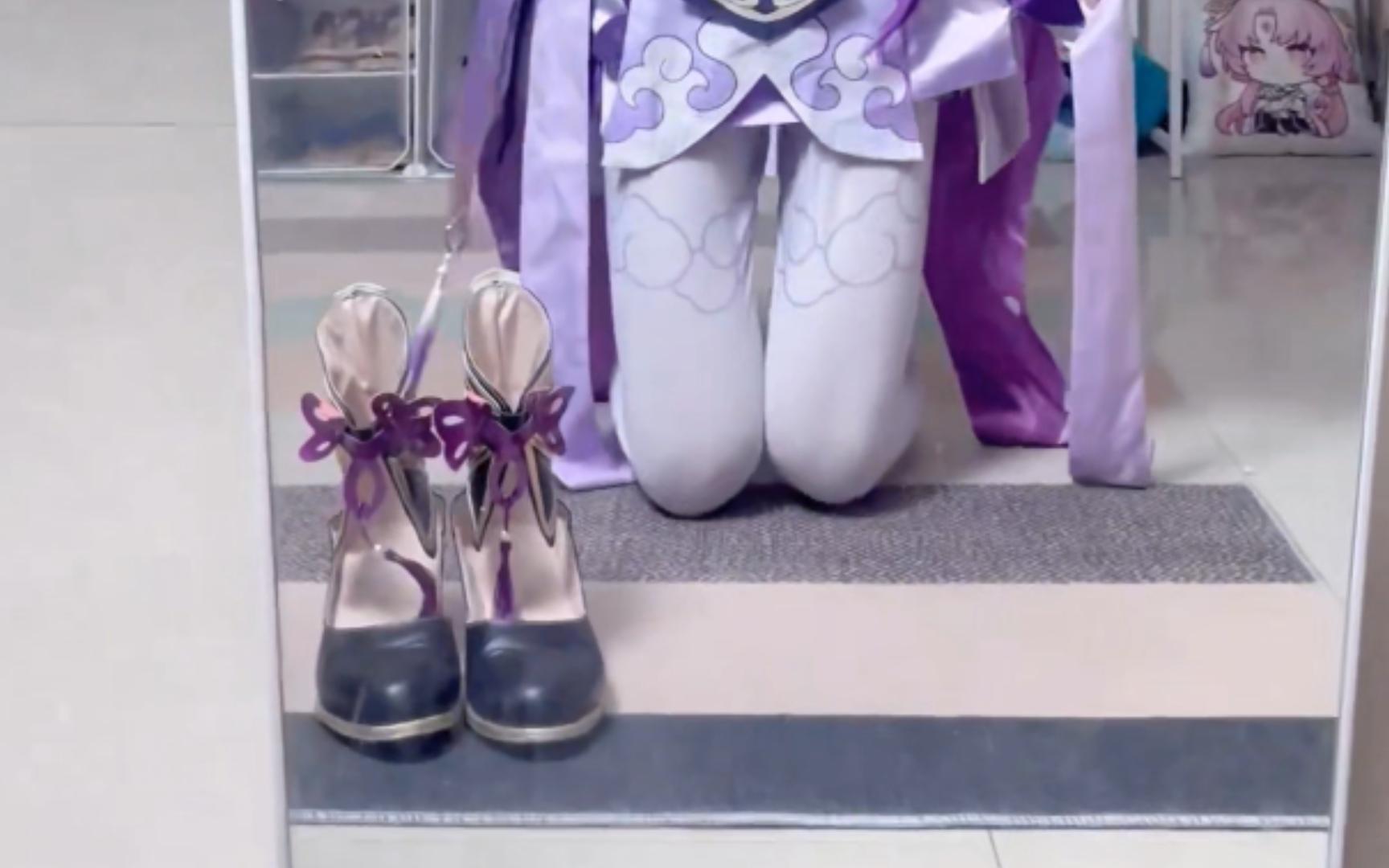 The lunchbox is still warm!  Star Dome Railroad Fu Xuan cos