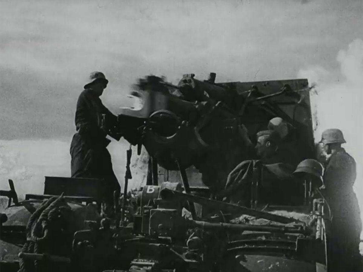 88高炮对抗行进的苏军装甲部队 - 1942年东线