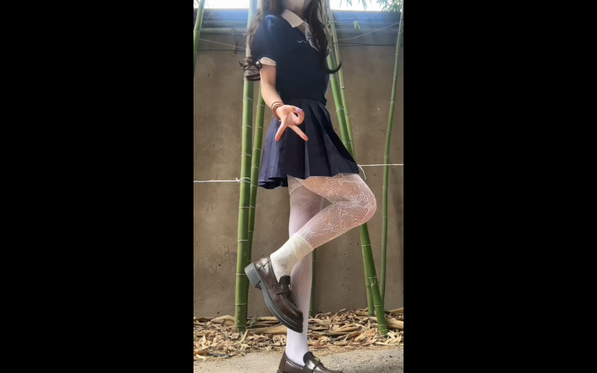 Dress like this, the mosquitoes won't bite.