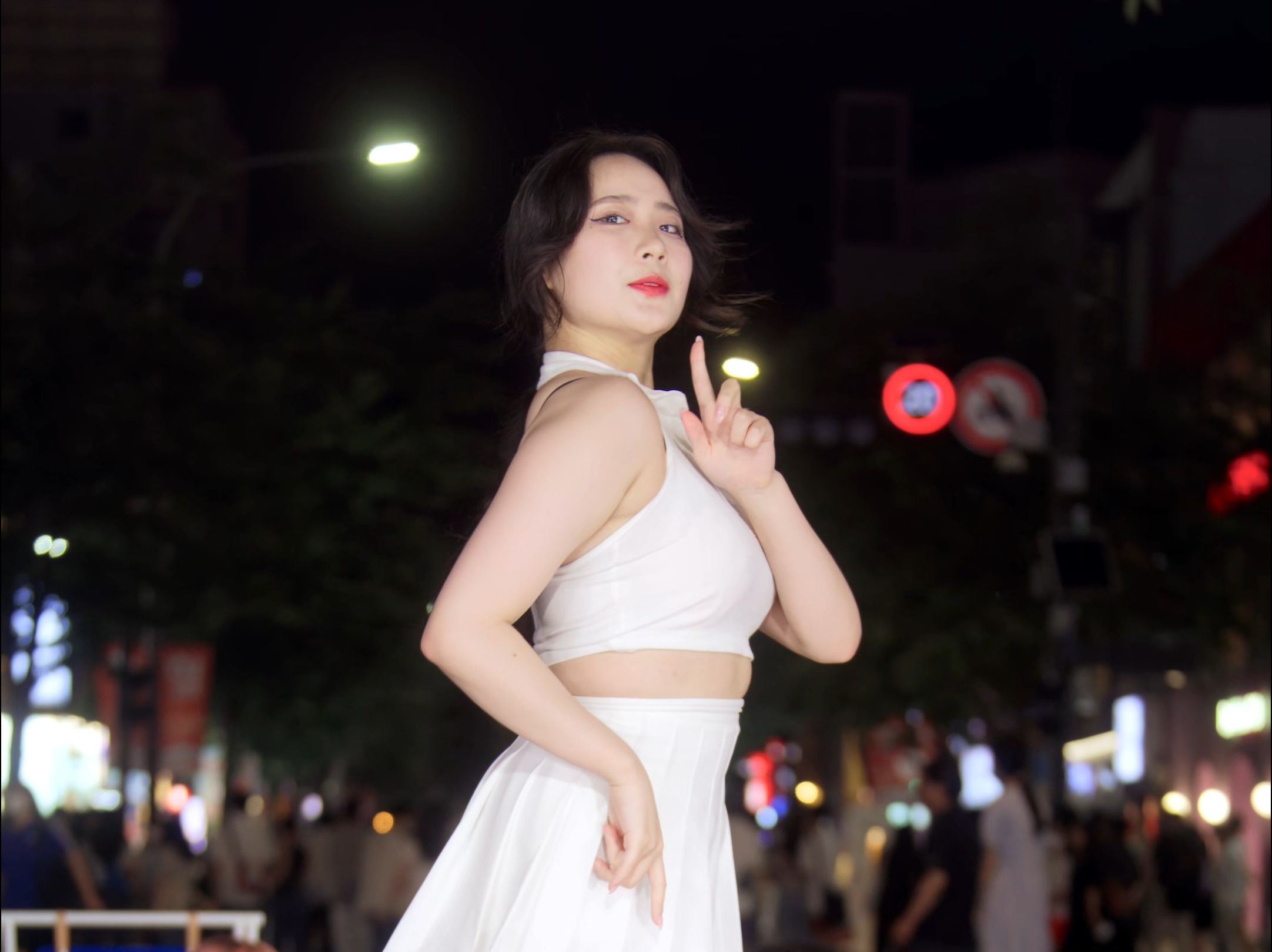 Jung In, Blue Flame, Outdoor