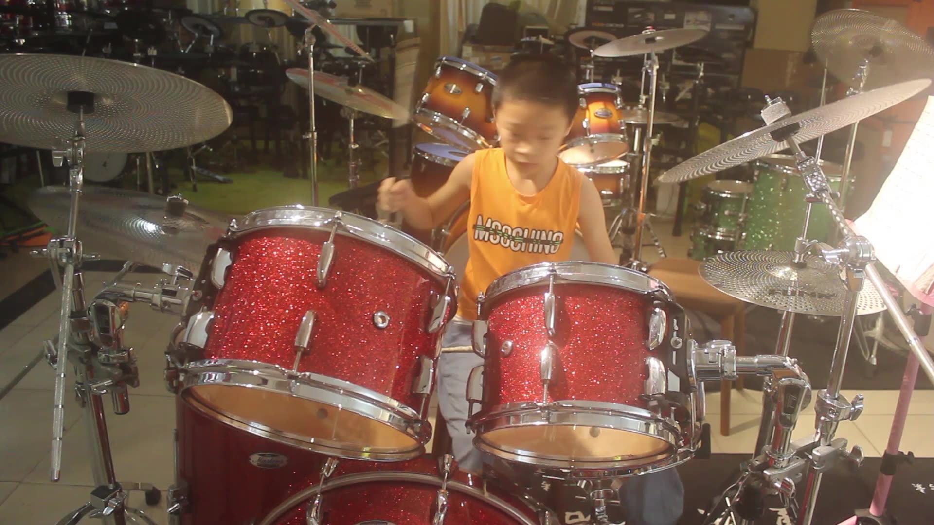 重庆滚石琴行罗子豪架子鼓bluebossa指导小龙