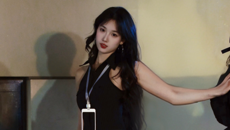 好像第一次穿OL风跳完整版up&down|Exid