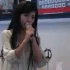 中国歌手在日本苹果手机店卖唱 阿兰 明日赞歌