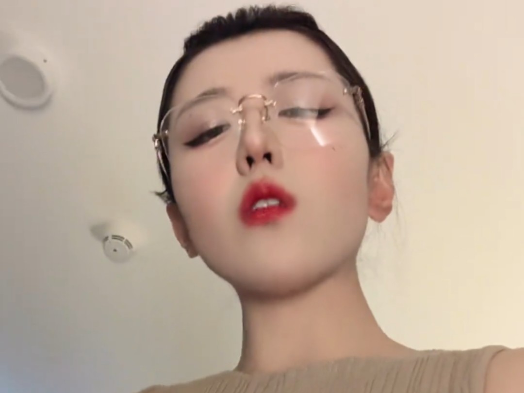 拜见你的女王♠️