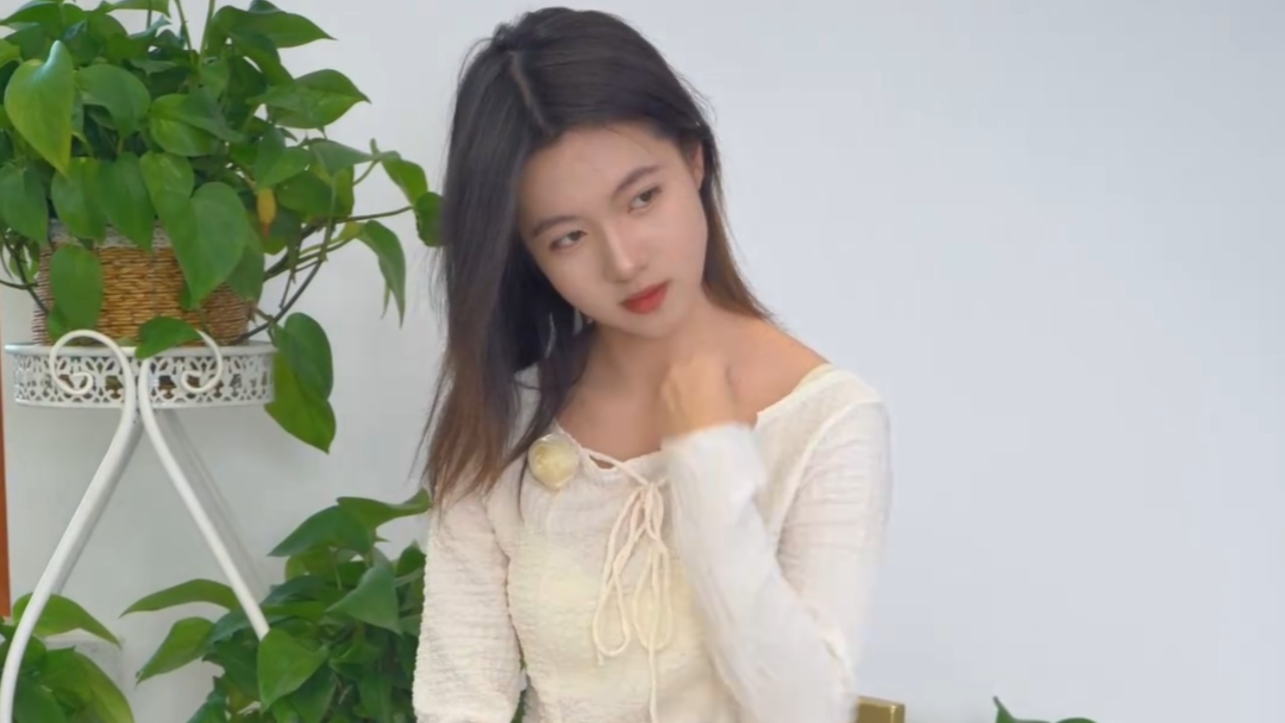 今日份高颜值美女模特，淇淇4K级摄影！长时纯享版！