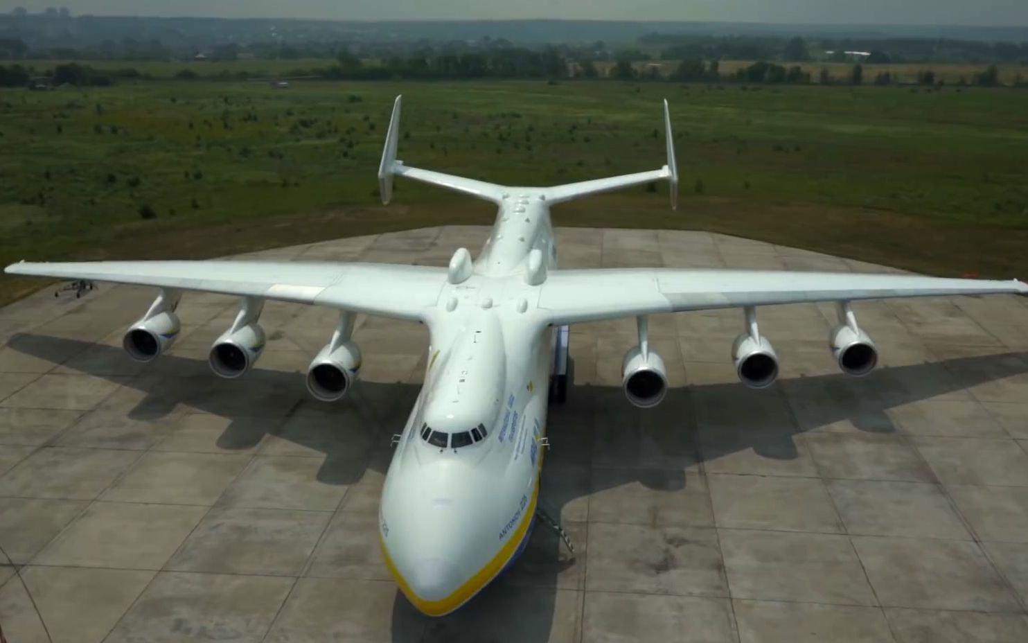 安东诺夫An-225运输机宣传片