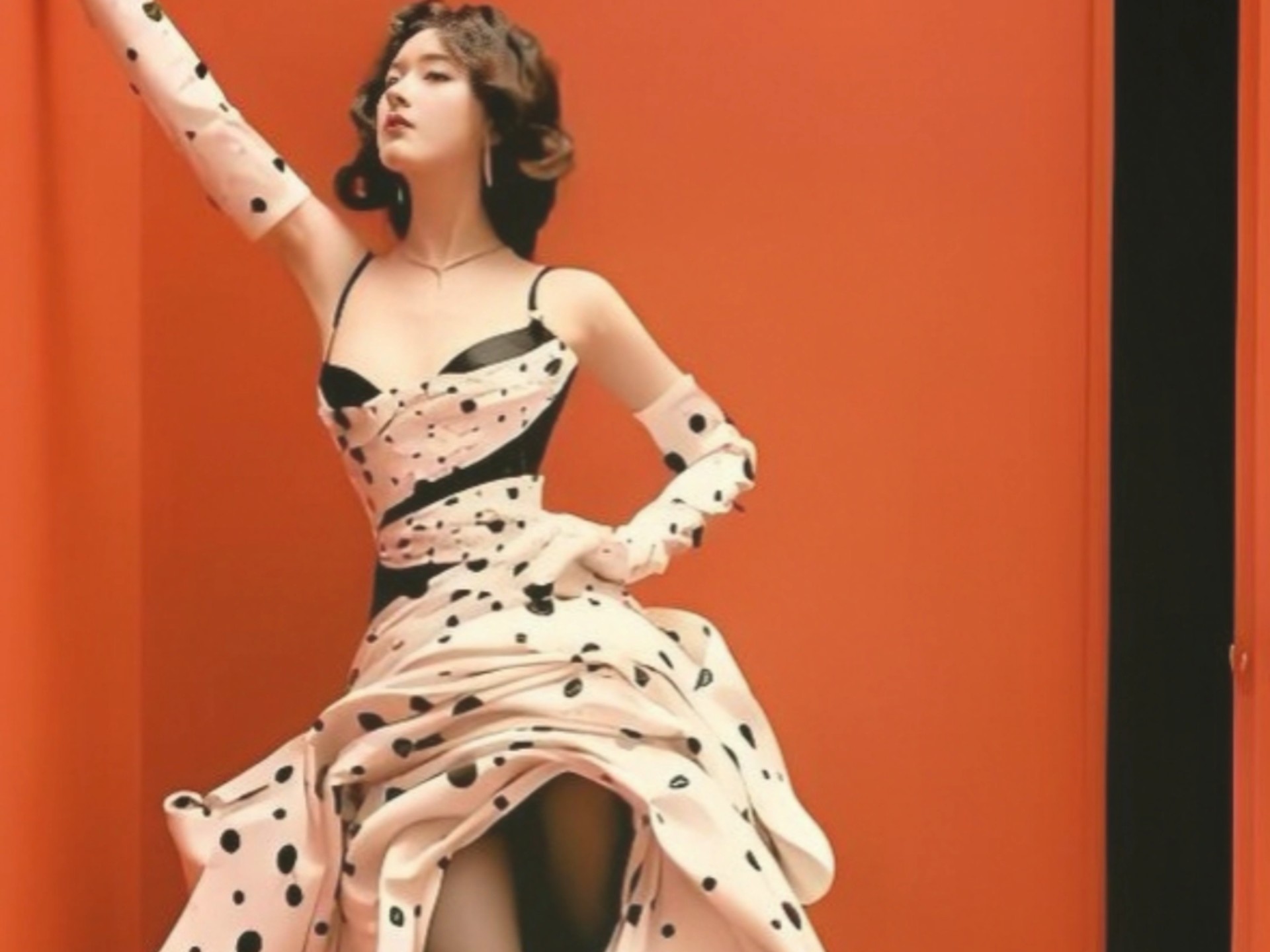 赵露思丝袜写真美照