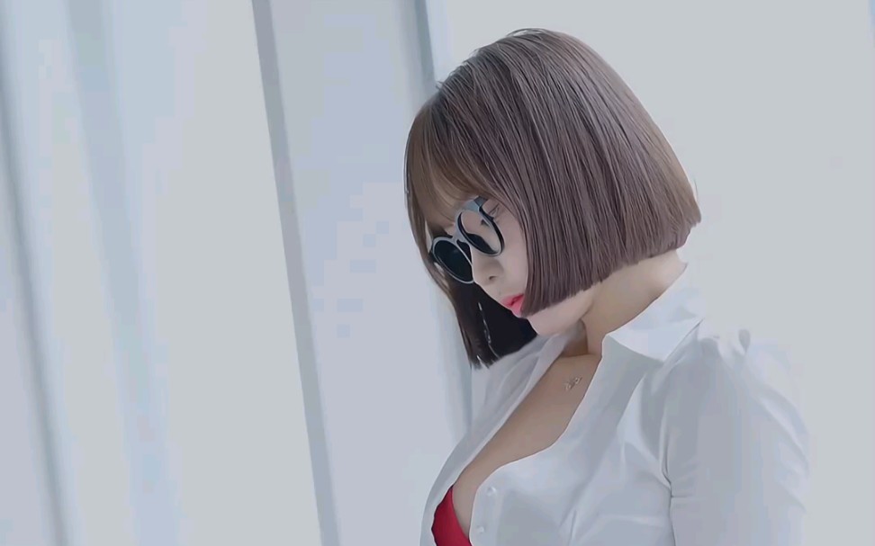 Short hair sister KYUL half legs black silk glasses teacher wear