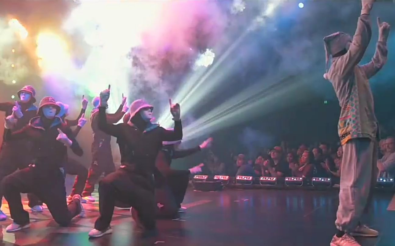 【jabbawockeez】2016在万圣节hhn,jabbawockeez are