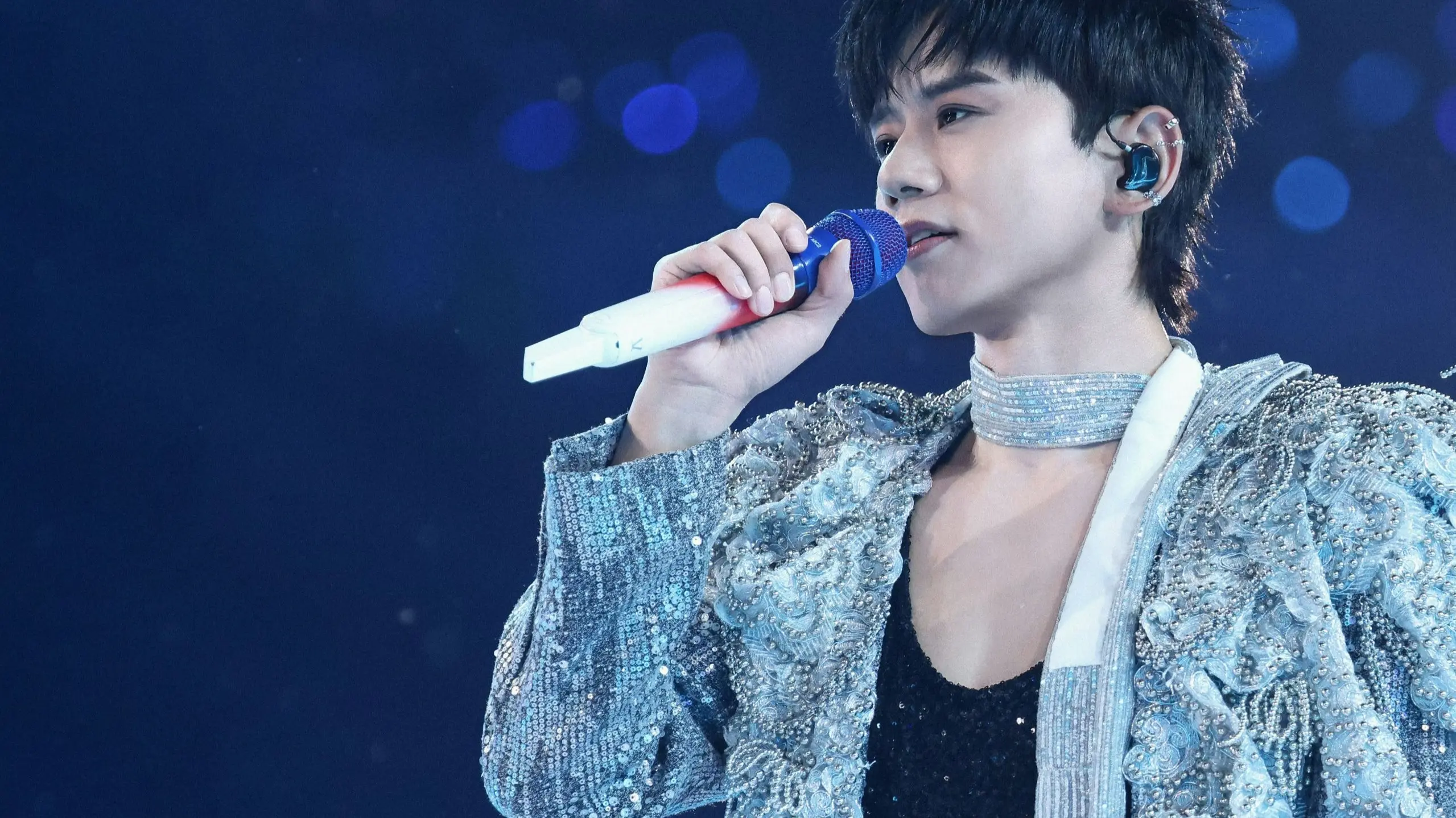 【张杰】北京鸟巢演唱会20250509【绝美舞台】《一个人的远方》live现场 少年空手和命运较量，