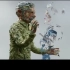 奥斯卡最佳动画短片《勿忘我》油画家患有阿尔茨海默症路易最近开始忘记许多事情