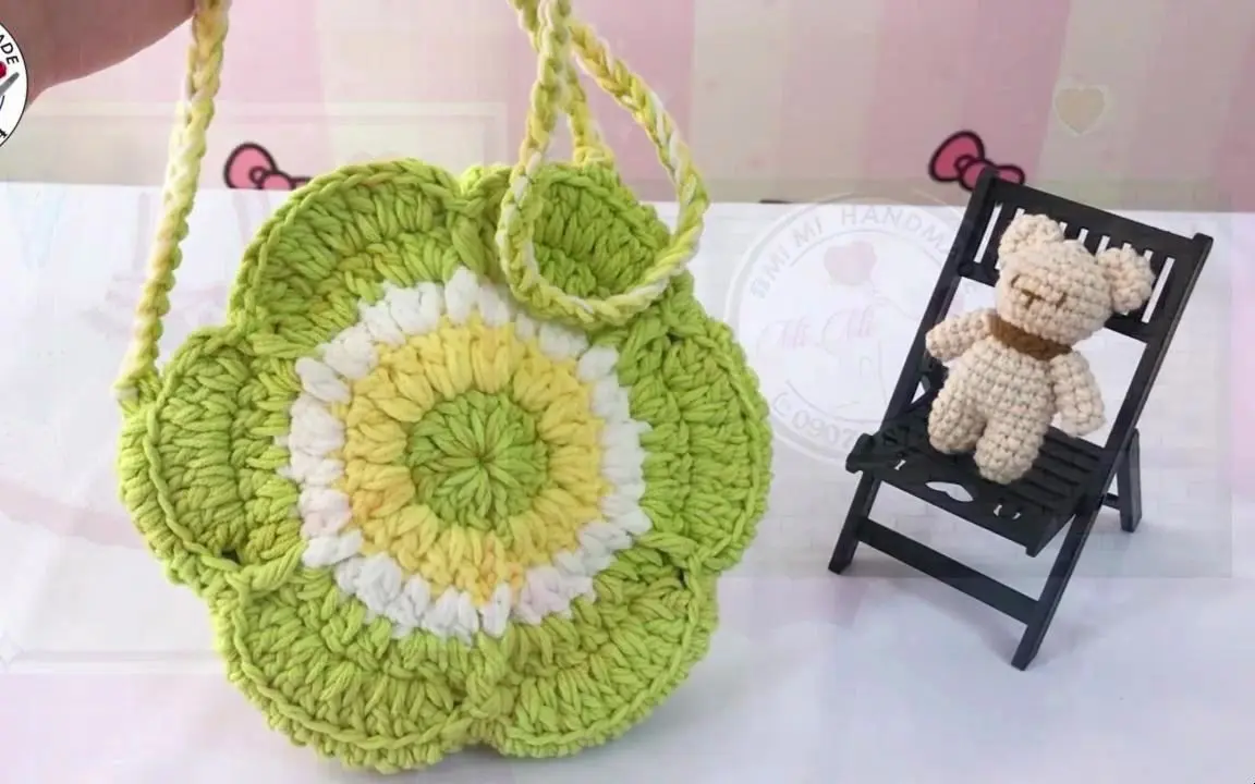 【钩针编织】-花瓣包包手机包钩织，入门级钩织教程