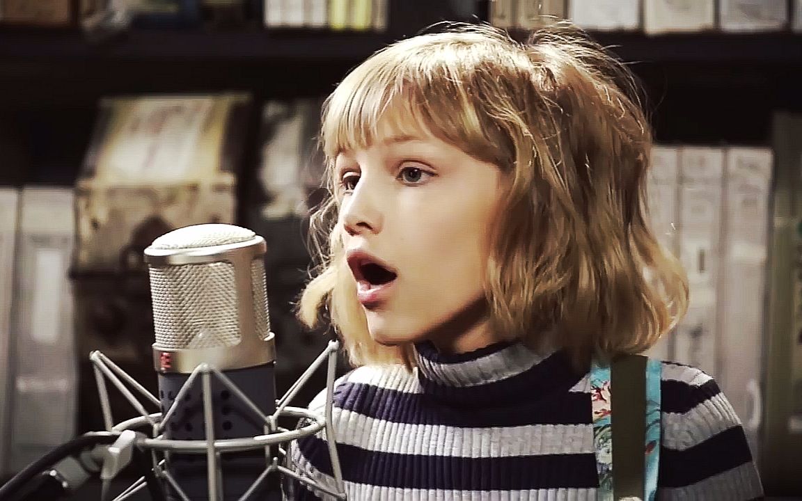 小萝莉gracevanderwaall最新现场翻唱gossipgirl