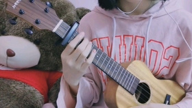 喜欢你尤克里里简谱_尤克里里小星星简谱(5)