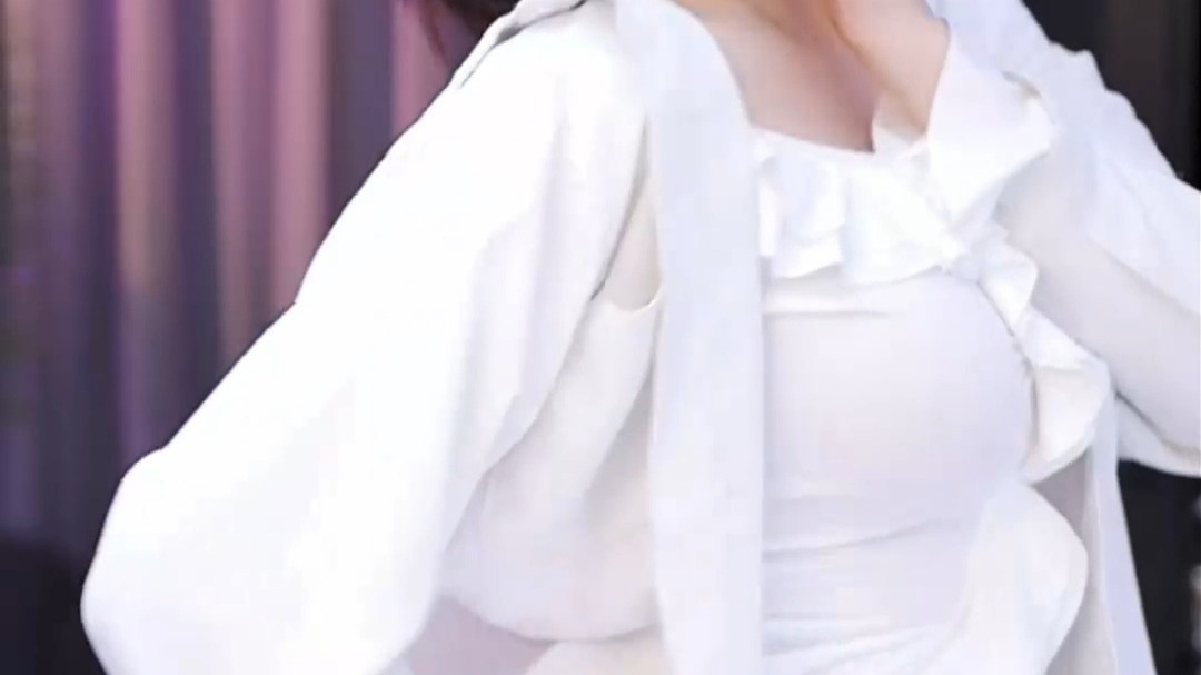 一分一秒 面MIAN必须吃宵夜直播舞蹈