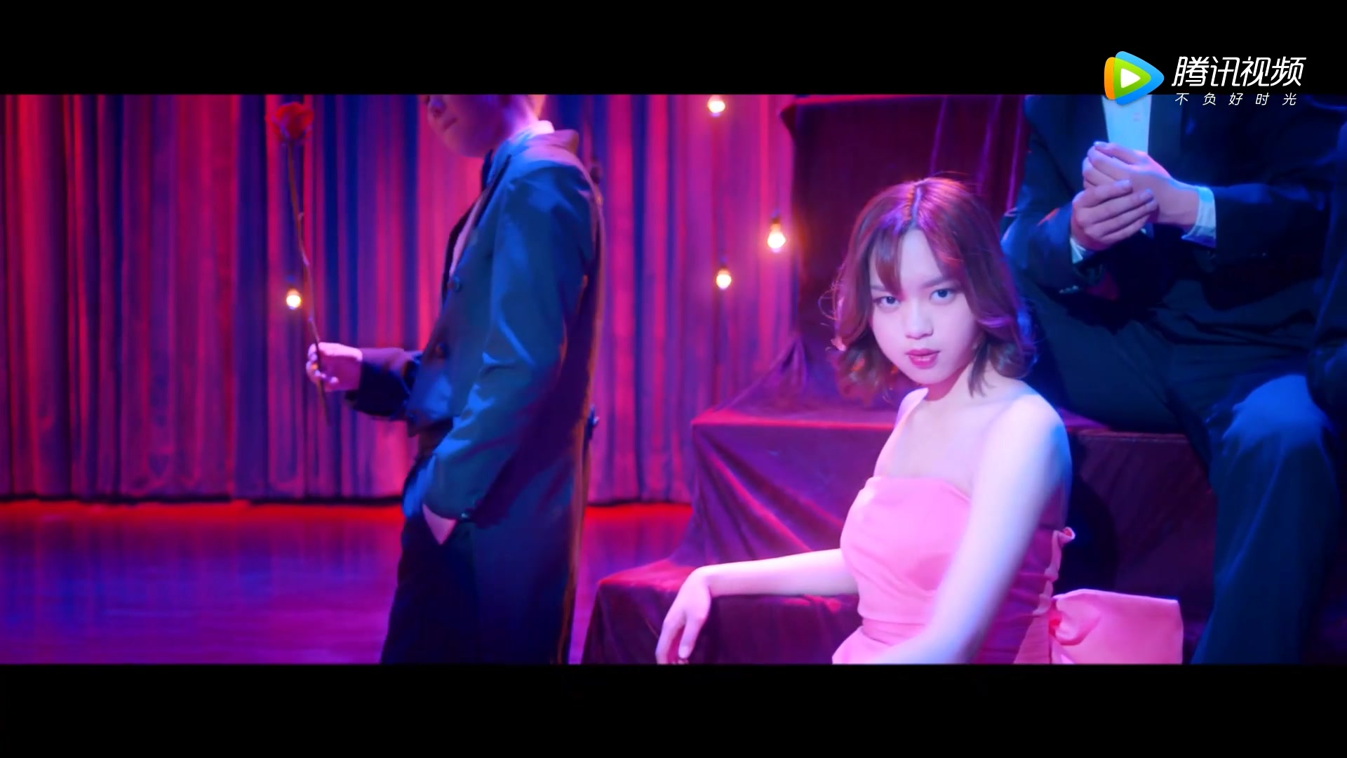 腾讯网剧《少年有点酷》周梓琦版 touch my body