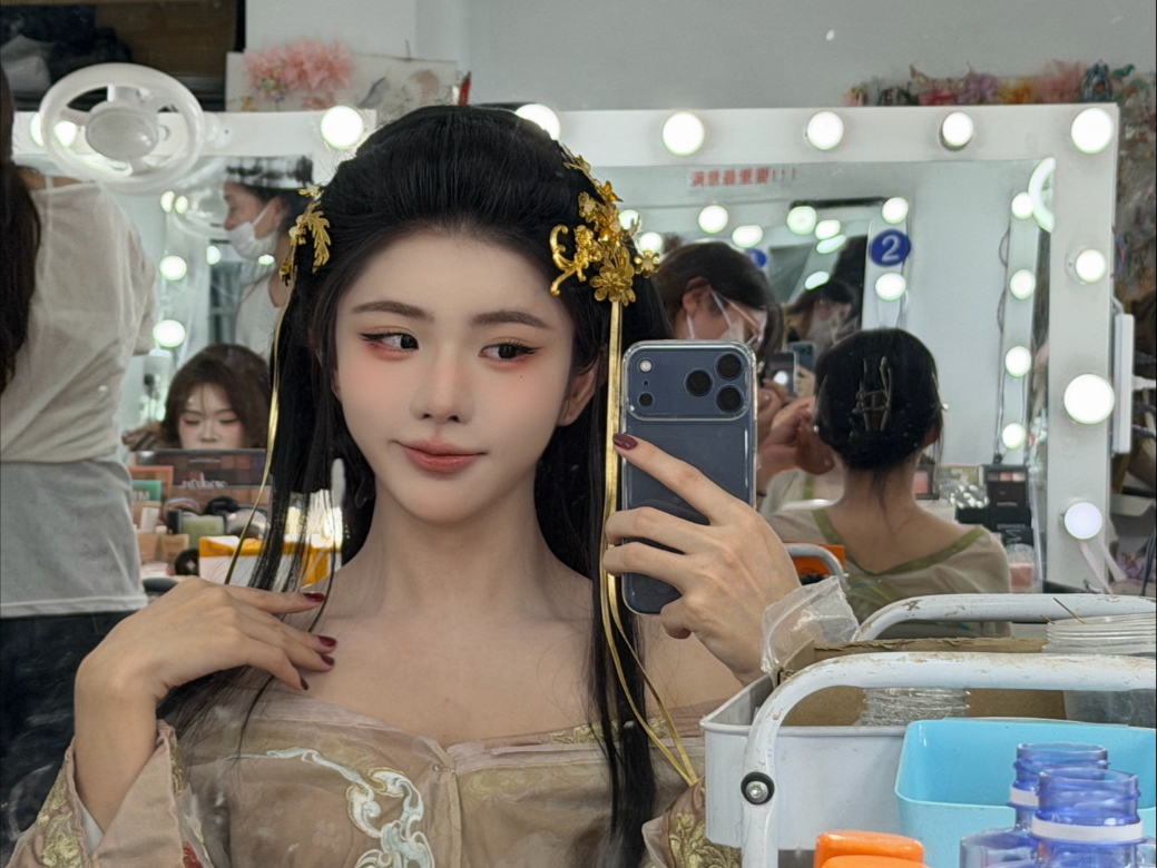 【橘子吃了没】美人不分男女-橘子吃了没-橘子吃了没-哔哩哔哩视频