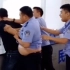 汉阴警方通报“交警殴打受害人家属”：4名民辅警停止执行职务