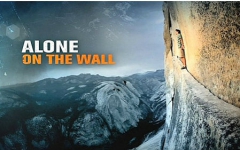 无保护攀岩纪录片《Alone on the Wall》