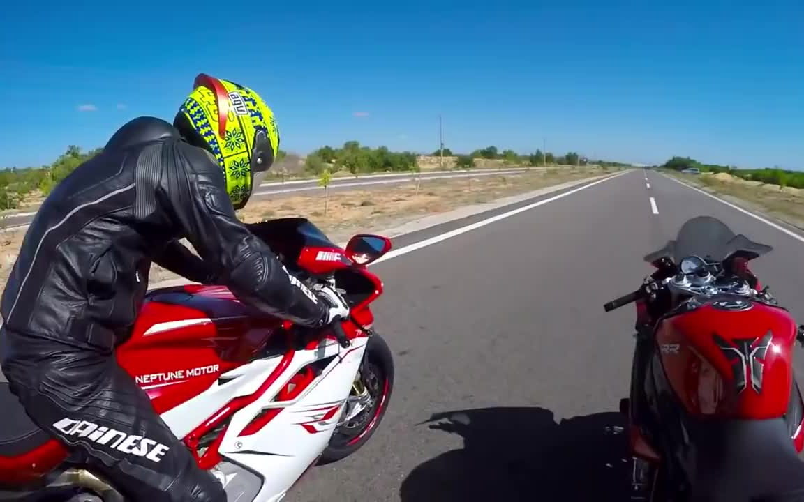 奥古斯塔 f4 vs 宝马s1000rr mv agusta - bmw