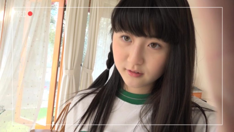 Kanna Narimiya运动装登场