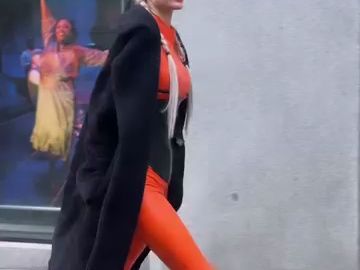 Orange Gelcoat Wear Out on the Street