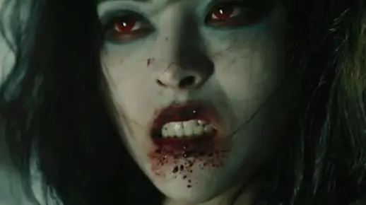 三炮笑工坊：恐怖片《生化药尸》美女僵尸血战八方