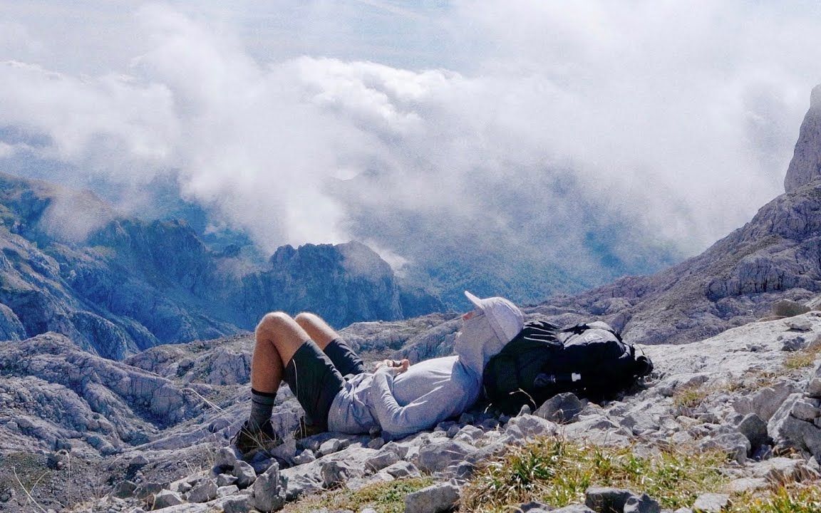 油管徒步视频拍摄达人Kraig Adams的徒步装备经验之谈！不出去走，你永远不知道你需要什么_哔哩哔哩 (゜゜)つロ 干杯bilibili