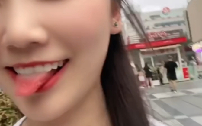 美女舌头舞合集
