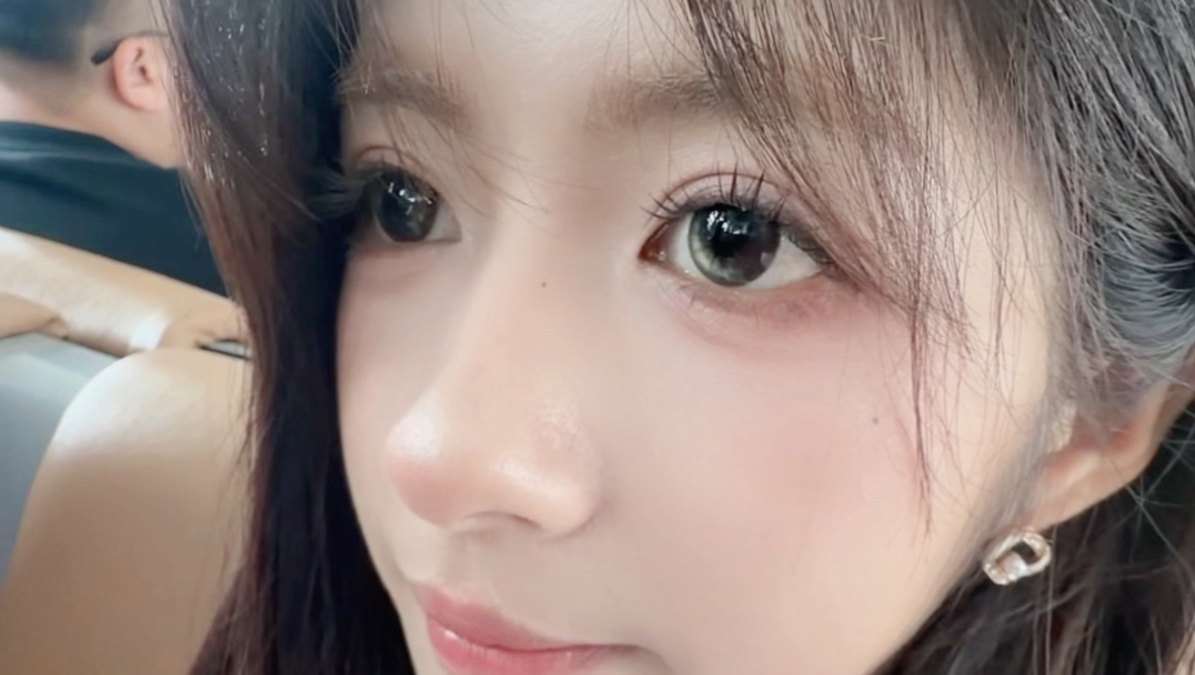 穿丝袜了