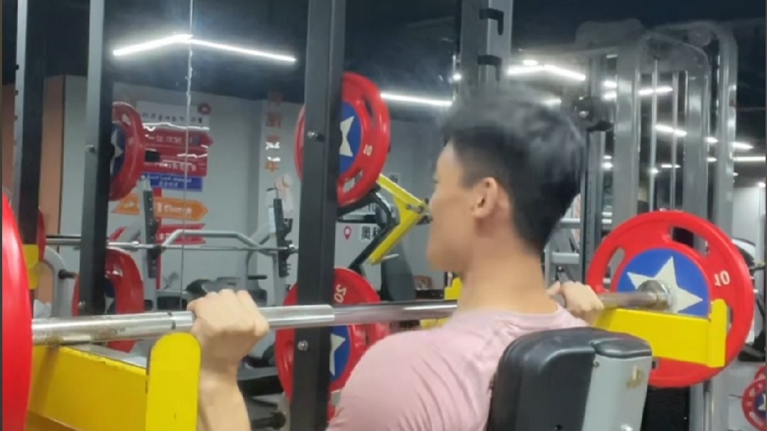 屏幕录制 2025-09-13 203055