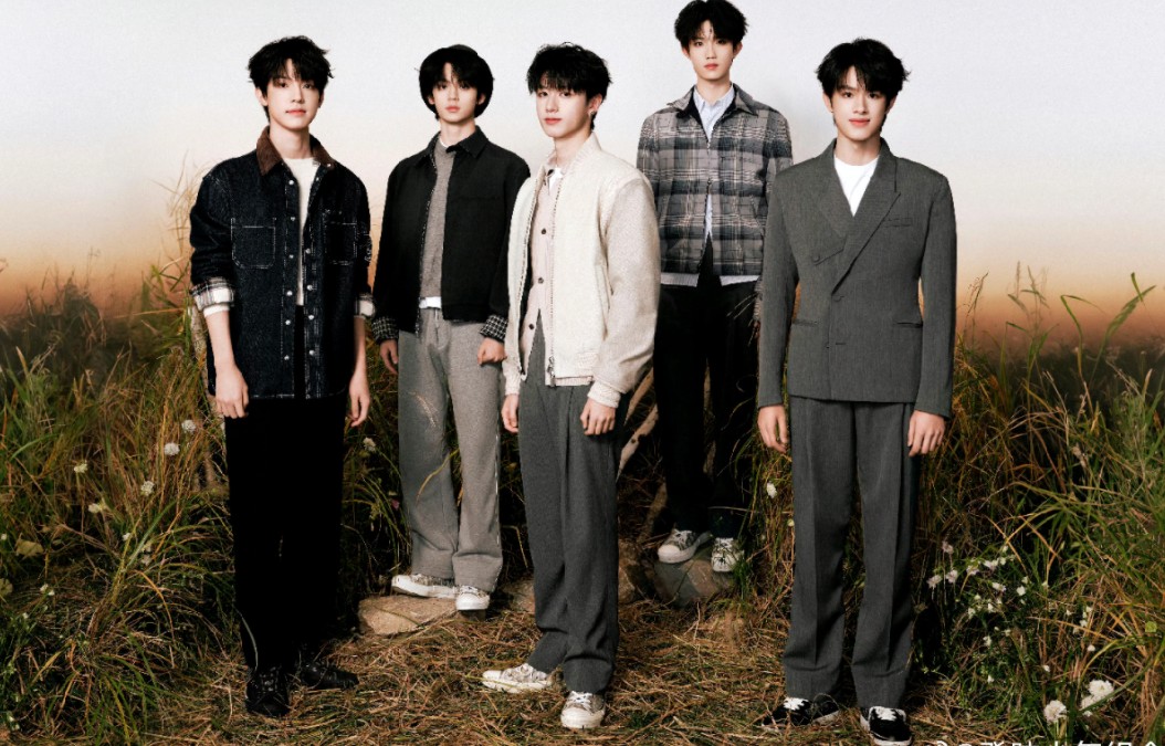 【登陆少年】第3次外务《等你的回答》