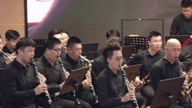 交响曲演奏现场 b0ce9678e0bda24cead6fb73bd1ad7b7ae1dc1a9.jpg@280w_158h_1c_100q.jpg