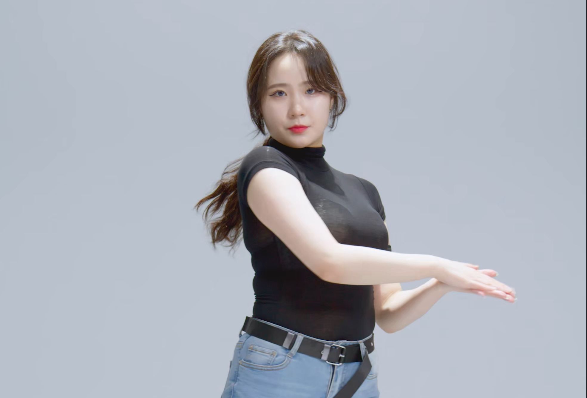 郑仁 Savage 220110