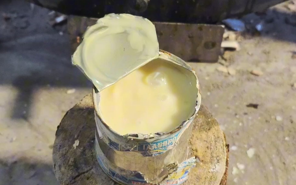 末日时期的硬通货，塔科夫同款炼乳罐头