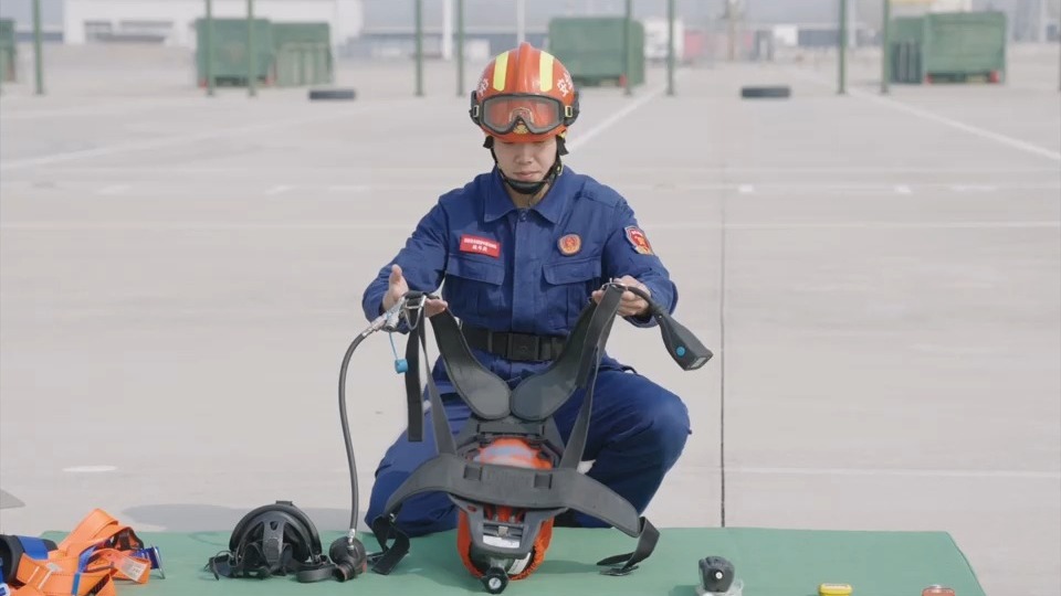 受限空间-正压式空气呼吸器