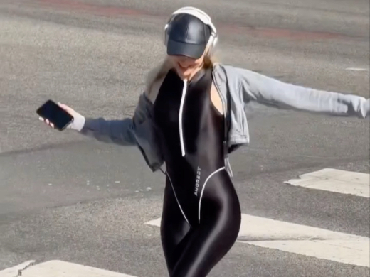 There's no need to be anxious about someone having it ahead of you Everyone has a different bloom time You are who you are #casualcomfy #fitnessgirlwear #athleticwear #comfycasual