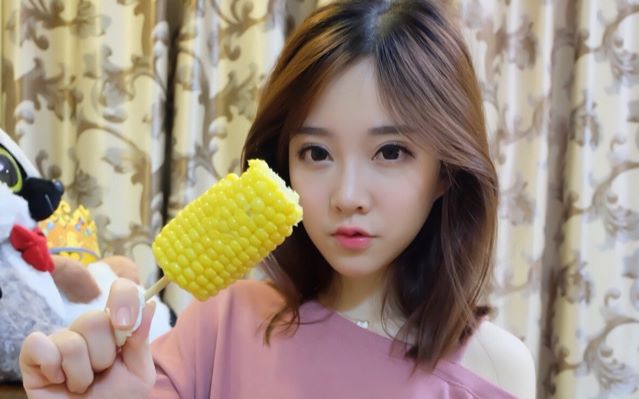 冯提莫:原来翻唱也可以这么好听图片