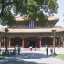 中国古代最高学府，皇帝亲自授课，学生室外跪着听讲