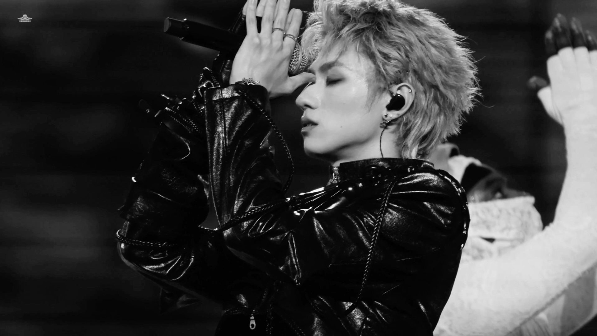 -*【DO ALL SWAG】朱志鑫·𝟐𝟎𝟐𝟔𝟎𝟕𝟐𝟓-𝟐𝟔·𝟏𝟏机位4K直拍混剪TOP梦寐以求演唱会