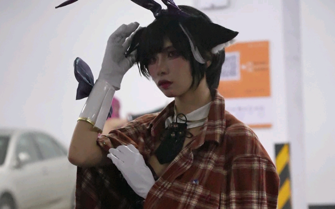 Beyblue Route Musashi rabbit girl cos] - Big Fox New Year's Day Firefly Comic Con day1, the first day of rain garage shot (jacket version)
