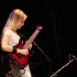 摇滚版《卡农》- 美女吉他手Laura