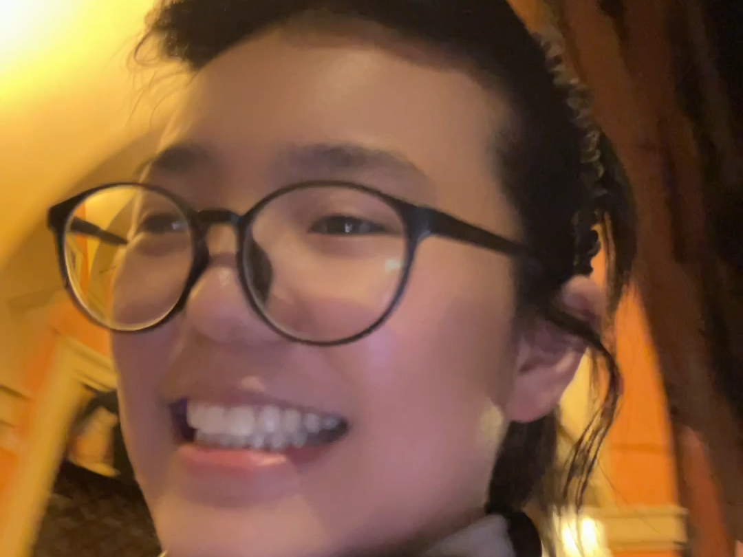 说实话 博博生都是24点下班。。。